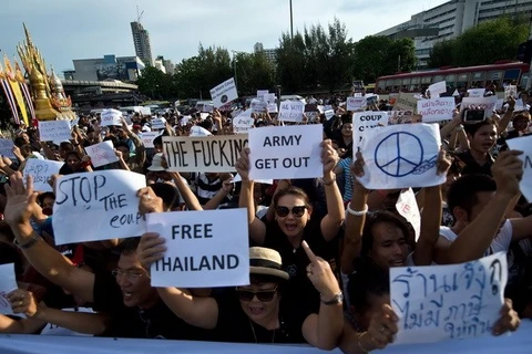 Thaïlande : manifestations contre le coup d'Etat. Photo : AFP/VNA